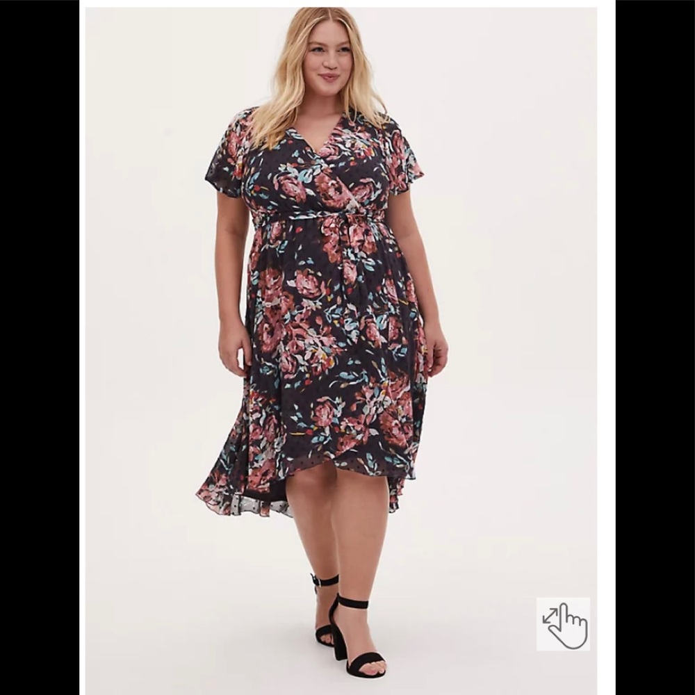 Torrid faux grey wrap around flowered dress
